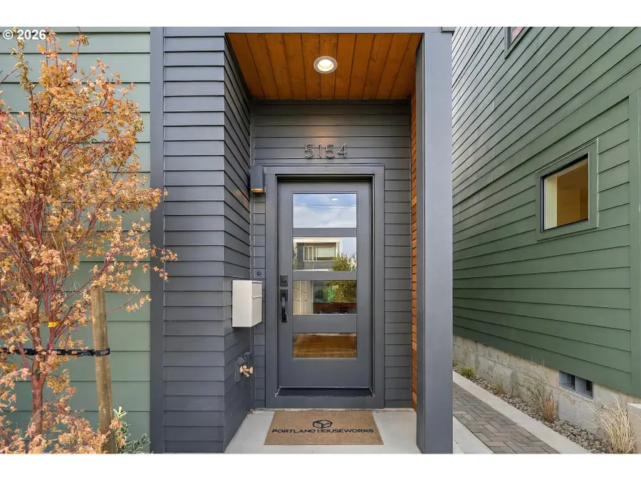 5154 E Burnside St, Portland, OR 97215 - #2