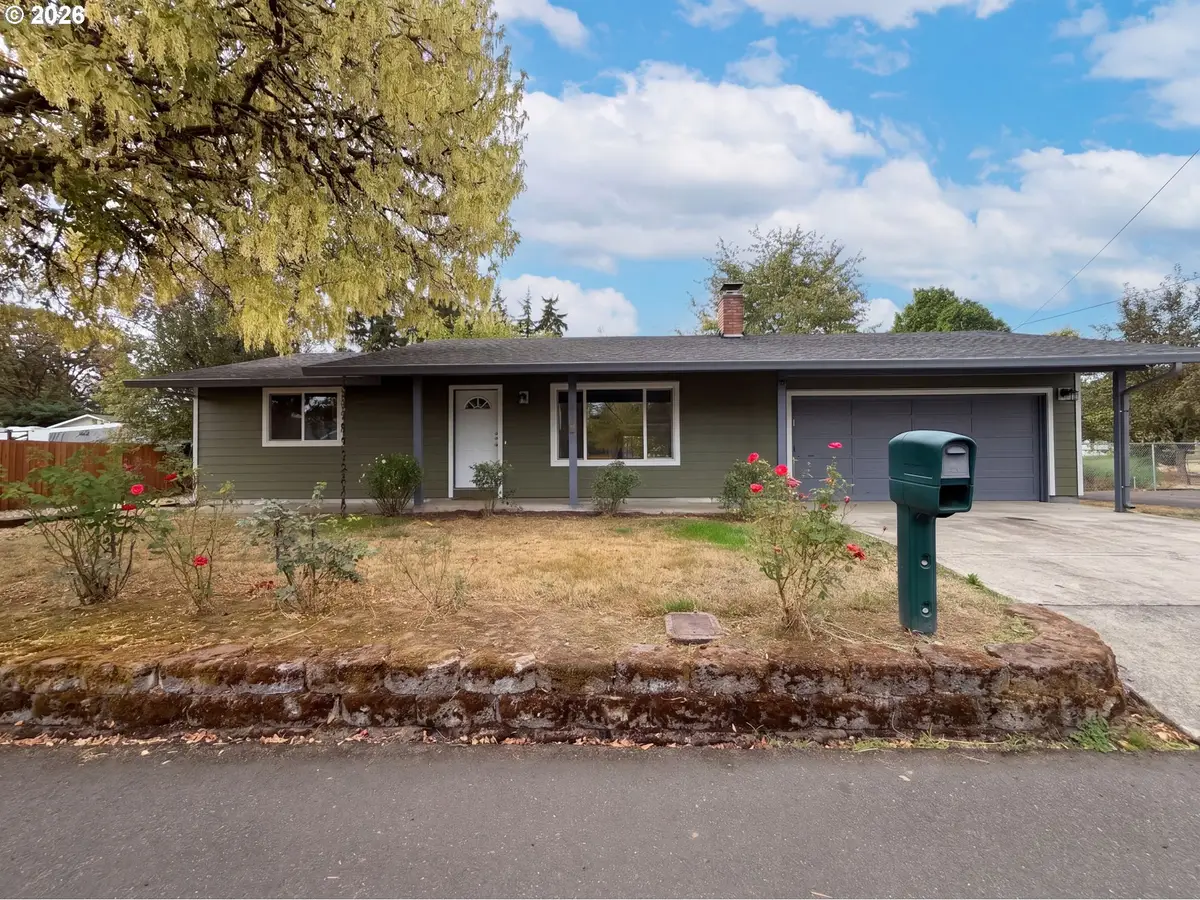 555 Matzen St, Saint Helens, OR 97051 - #1