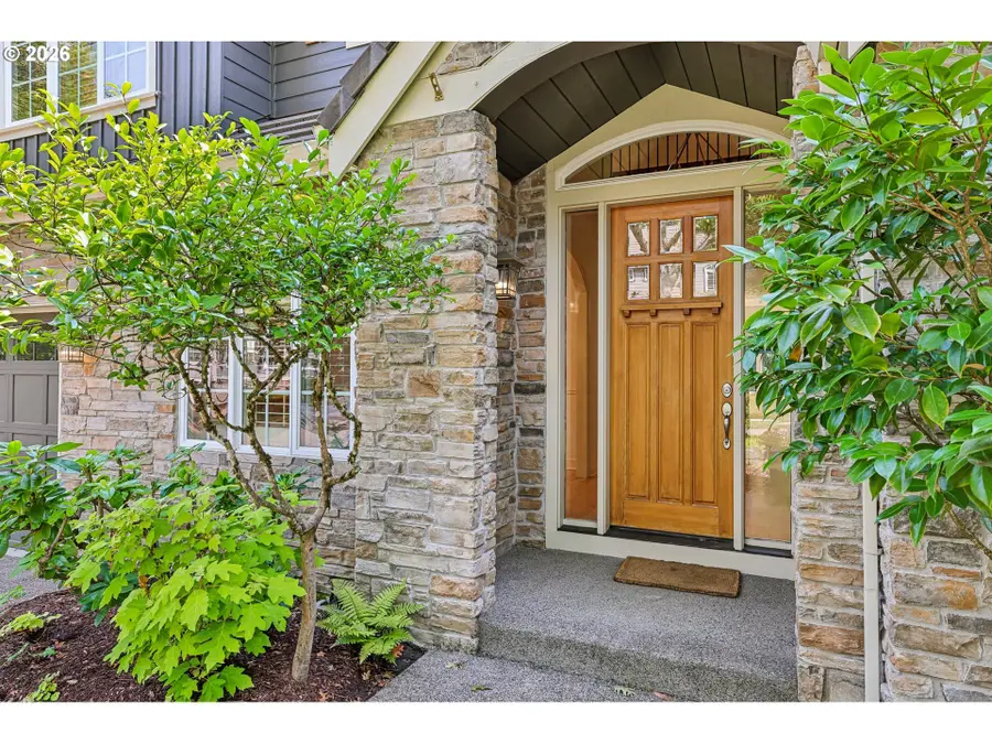 8768 SW Marseilles Dr, Beaverton, OR 97007 - #3
