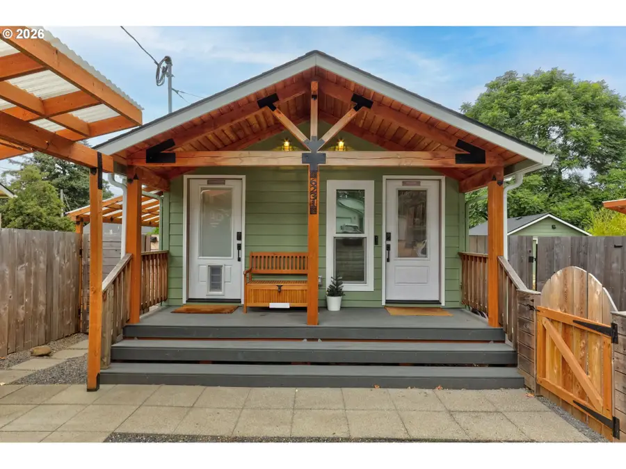 6231 NE Going St, Portland, OR 97218 - #2