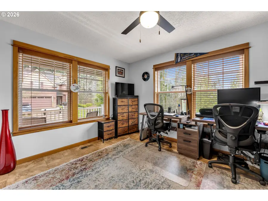 1261 SW Binford Lake Pkwy, Gresham, OR 97080 - #3