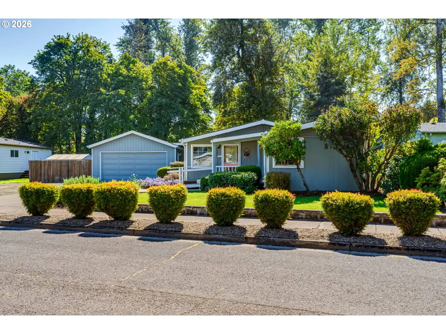 3035 Stapp Dr, Eugene, OR 97408 - #2