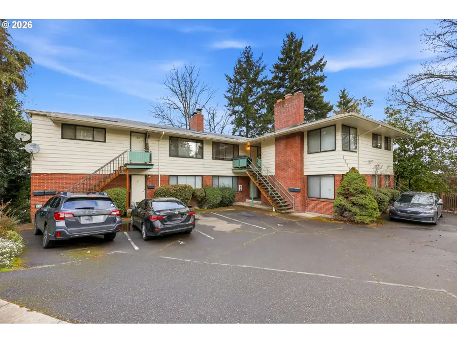 2575 NW Lovejoy St, Portland, OR 97210 - #2