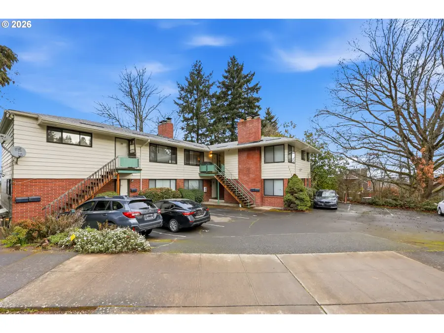 2575 NW Lovejoy St, Portland, OR 97210 - #3