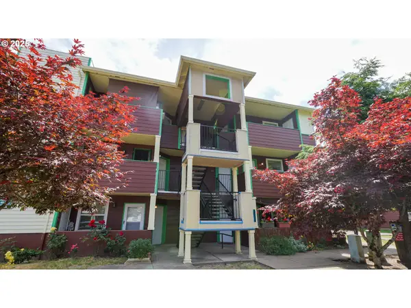9234 SE Division St #110, Portland, OR 97266