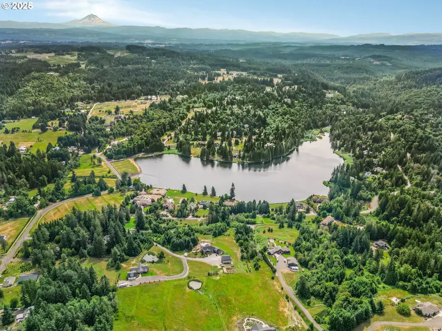 20151 S Henrici Rd, Beavercreek, OR 97045 - Image #2