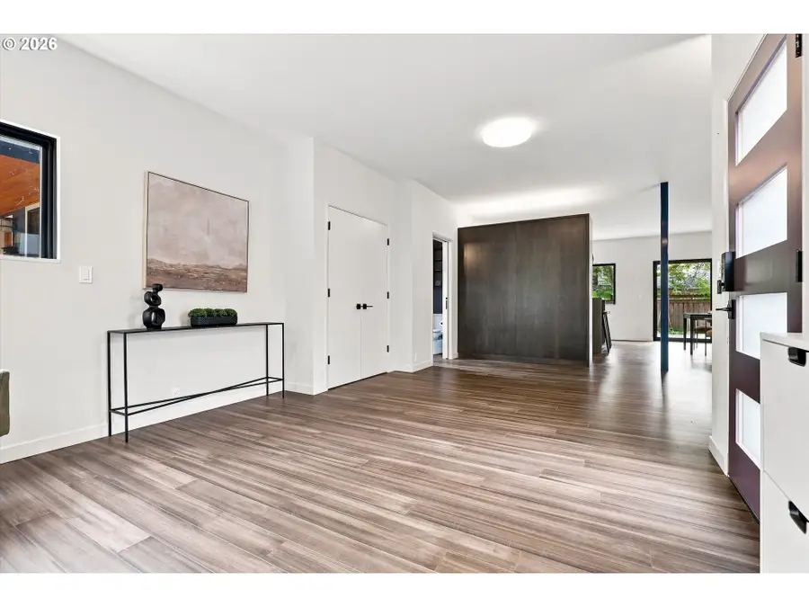 2540 SE Clay St, Portland, OR 97214 - #3