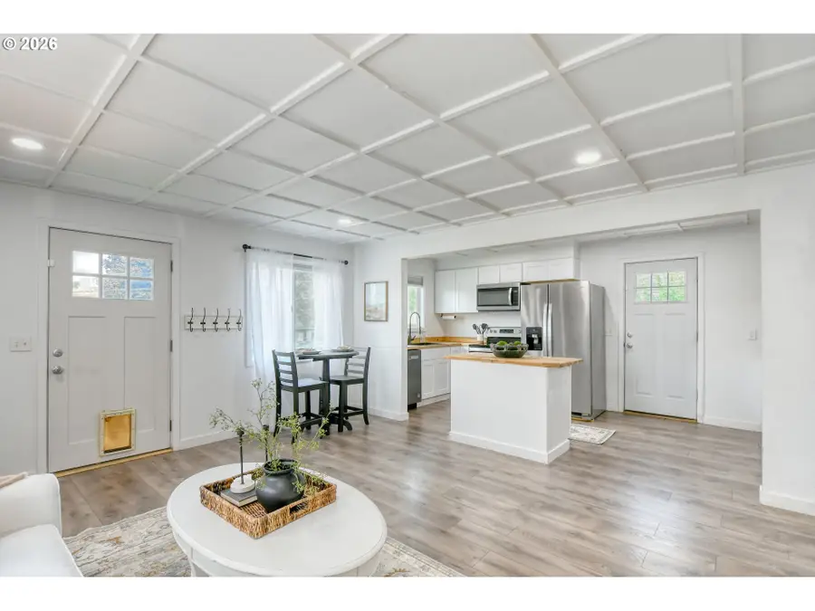 609 SE 8th St, Pendleton, OR 97801 - #3