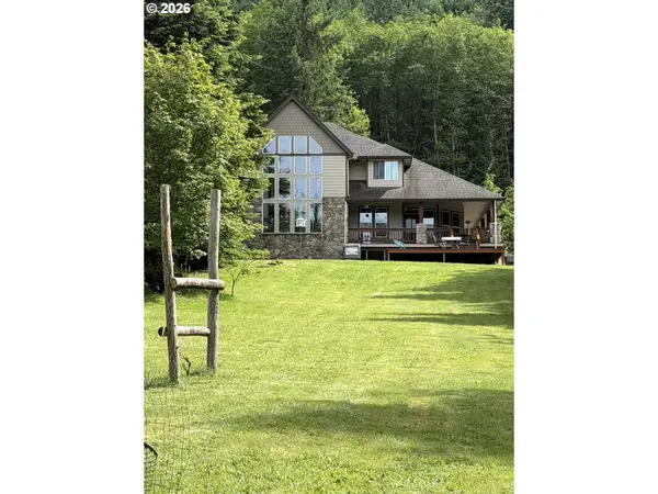 18525 NE Buncombe Hollow Rd, Woodland, WA 98674