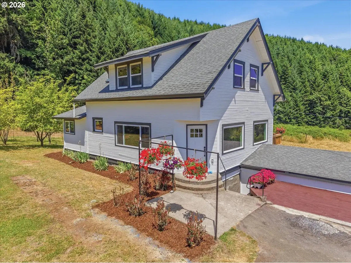32373 Jp West Rd, Scappoose, OR 97056 - #1