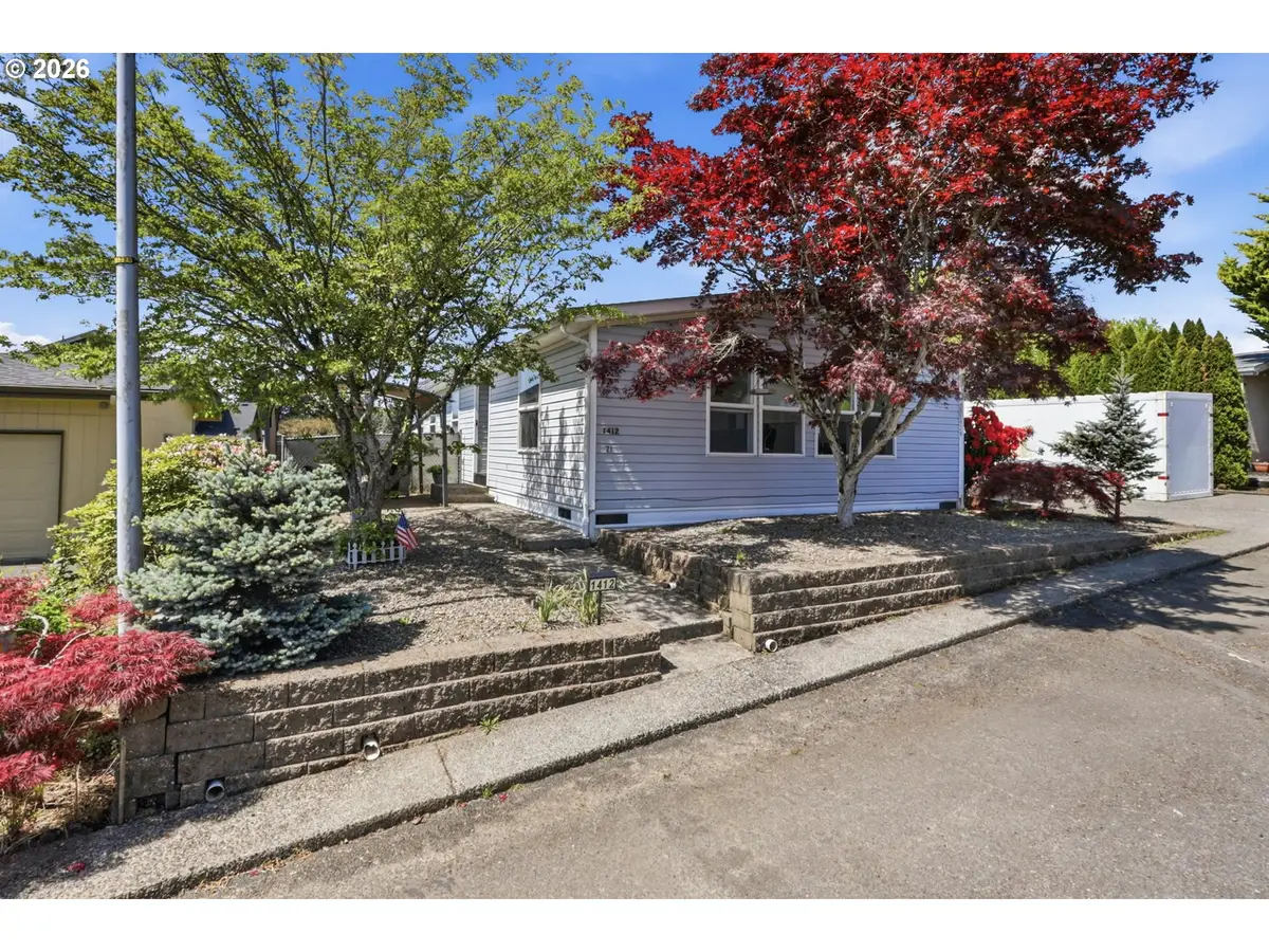 1412 W C Ave, La Center, WA 98629 - #1
