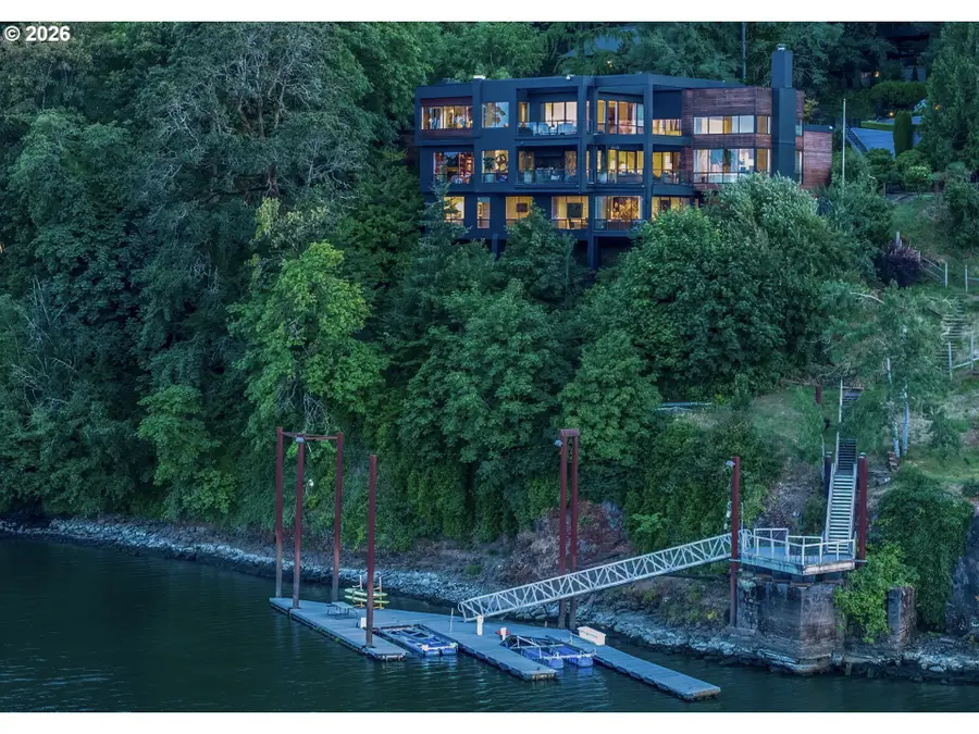 11000 S Riverwood Rd, Portland, OR 97219 - #2