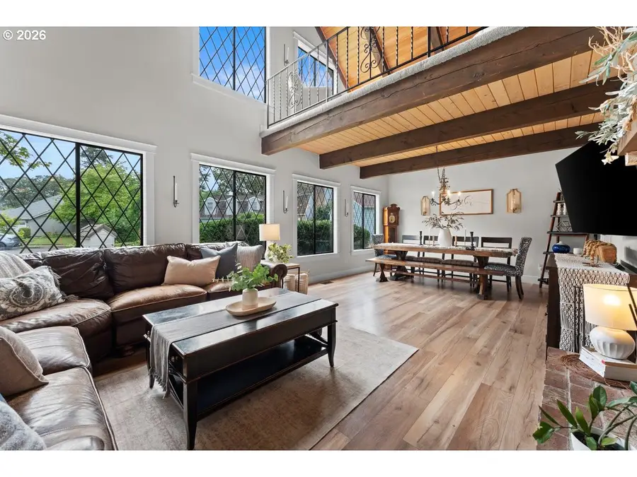 17965 Lake Haven Dr, Lake Oswego, OR 97035 - #3