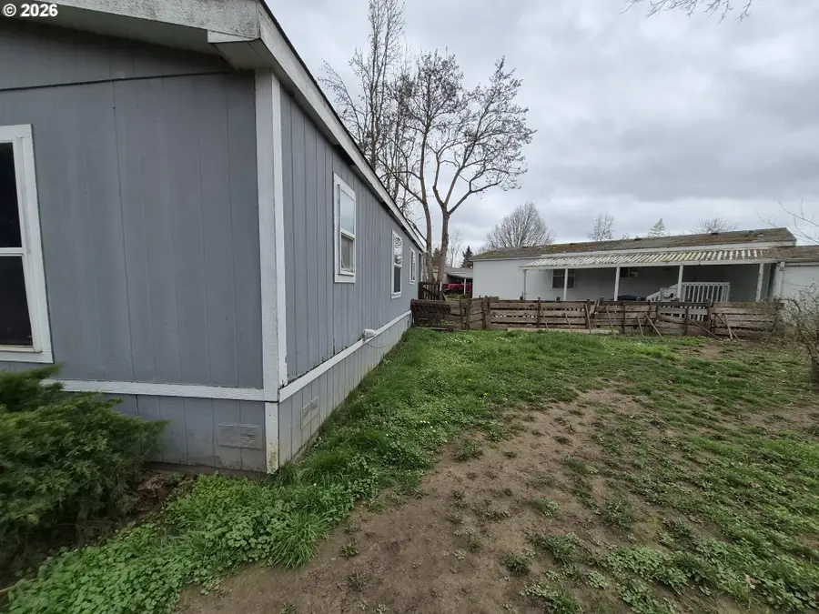 1709 Moss St, Eugene, OR 97403 - #3