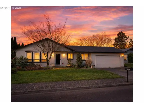 443 NW Dyreka Ct, McMinnville, OR 97128