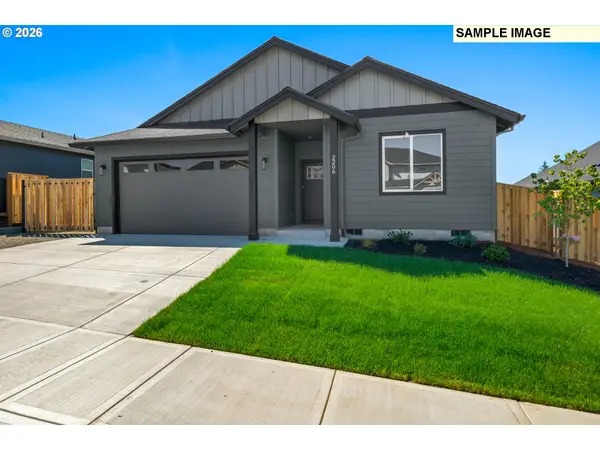 2031 E Otter Loop #67, LaCenter, WA 98629