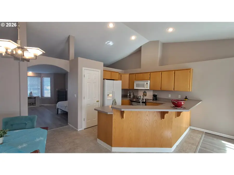 4900 NE 131st Ct, Vancouver, WA 98682 - Image #2