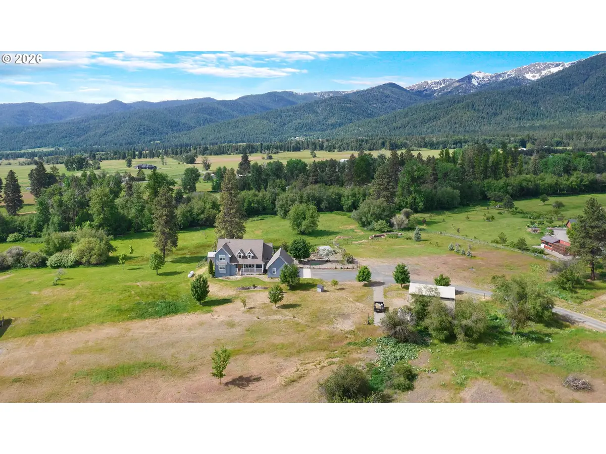 15050 Pine Creek Ln, Wingville Haines, OR 97814 - #1