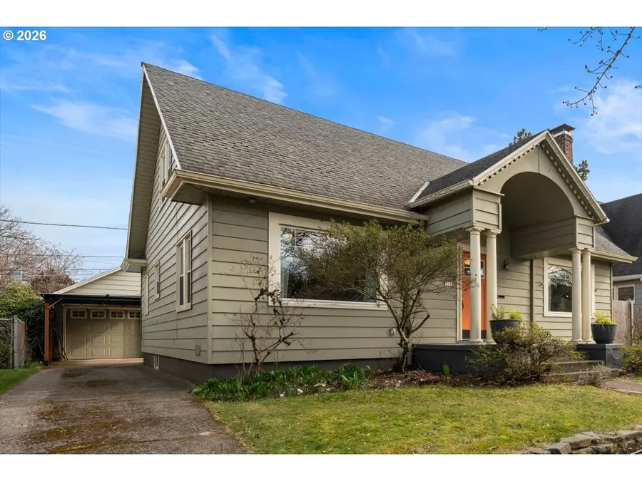 7204 N Washburne Ave N, Portland, OR 97217 - #2