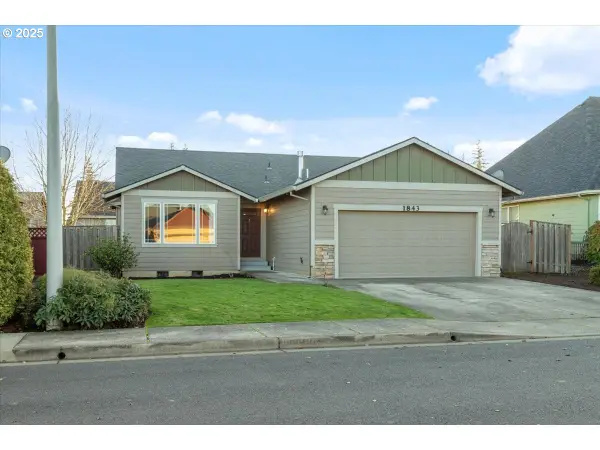 1843 Denali Dr, Monmouth, OR 97361