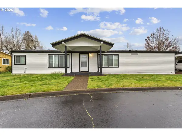 1145 SW Cypress St #8, McMinnville, OR 97128