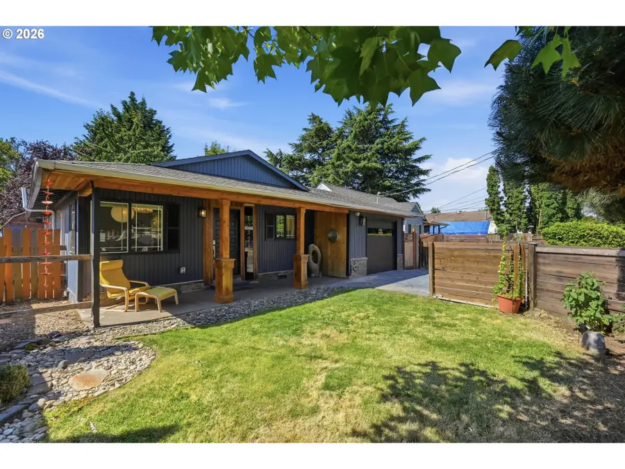 10324 SE Ellis St, Portland, OR 97266 - #2