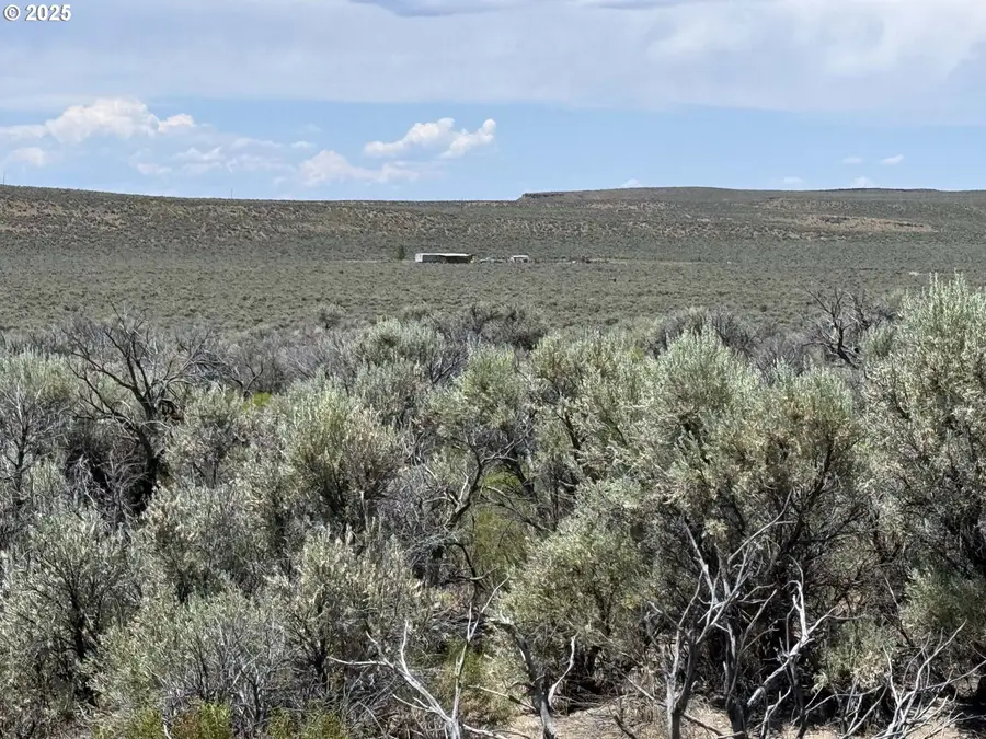 Butte Valley Road #500, Silver Lake Fort Rock, OR 97641 - Image #3