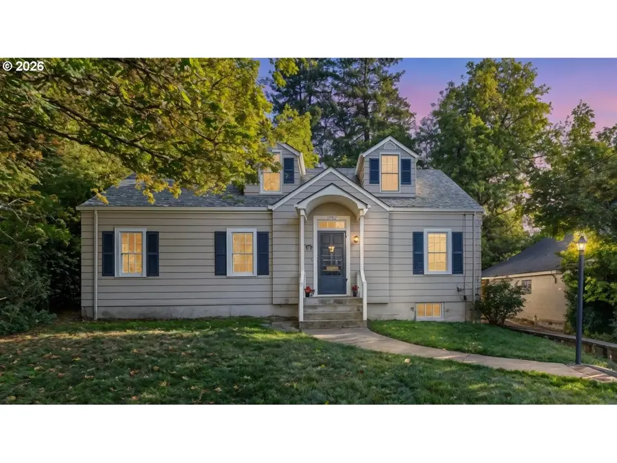 2260 E 15th Ave, Eugene, OR 97403 - #2