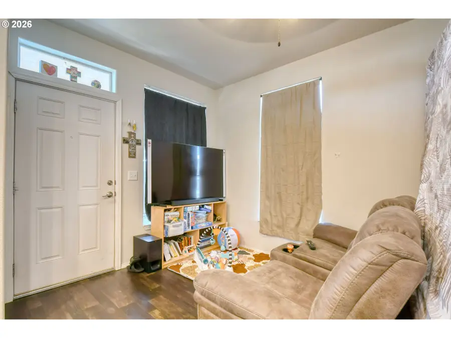445 E Jennie #35, Hermiston, OR 97838 - #2