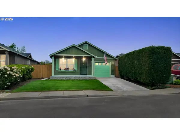 175 River Walk Pl, CottageGrove, OR 97424