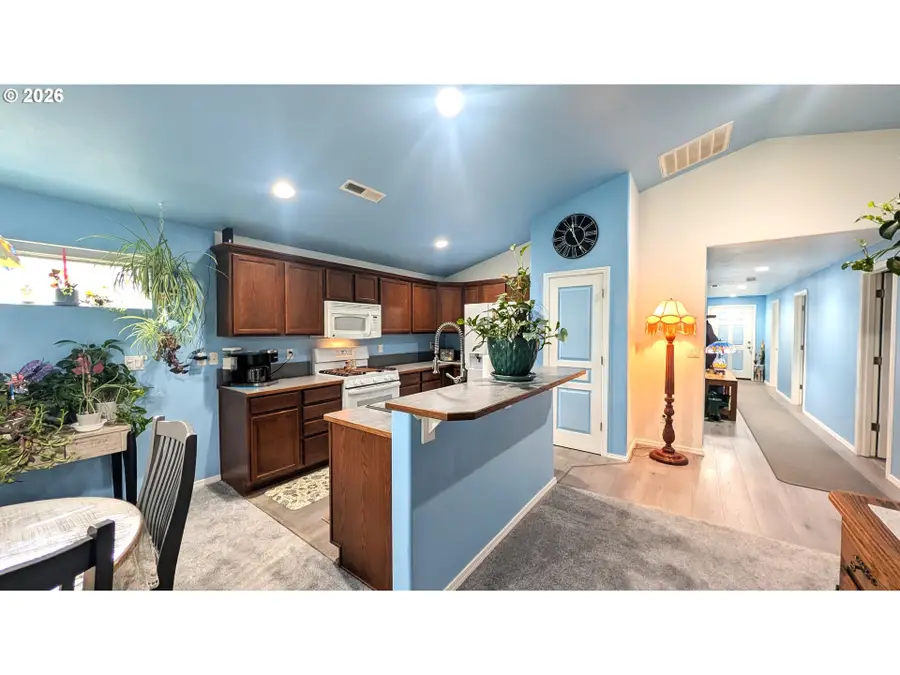 175 River Walk Pl, Cottage Grove, OR 97424 - #3