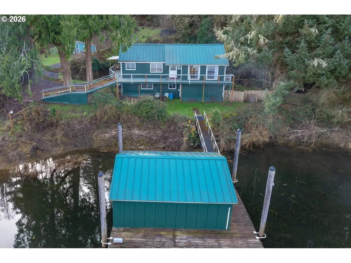 96093 Sun Lake Ln, Lakeside, OR 97449 - Image #1