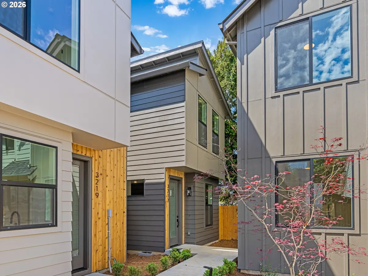 3217 SE 28th Ave, Portland, OR 97202 - #1