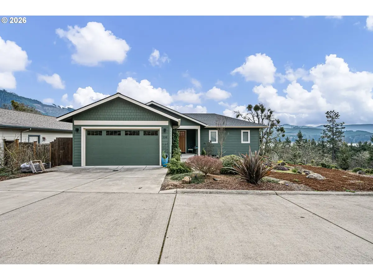 530 Sunridge Ln, Lowell, OR 97452 - #1