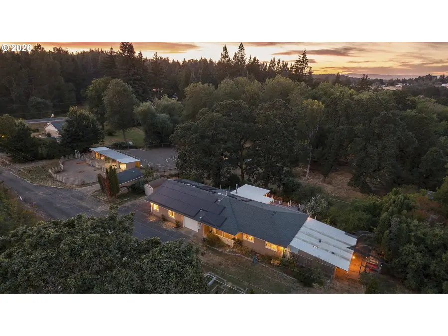38325 Scravel Hill Rd Ne, Albany, OR 97322 - #2
