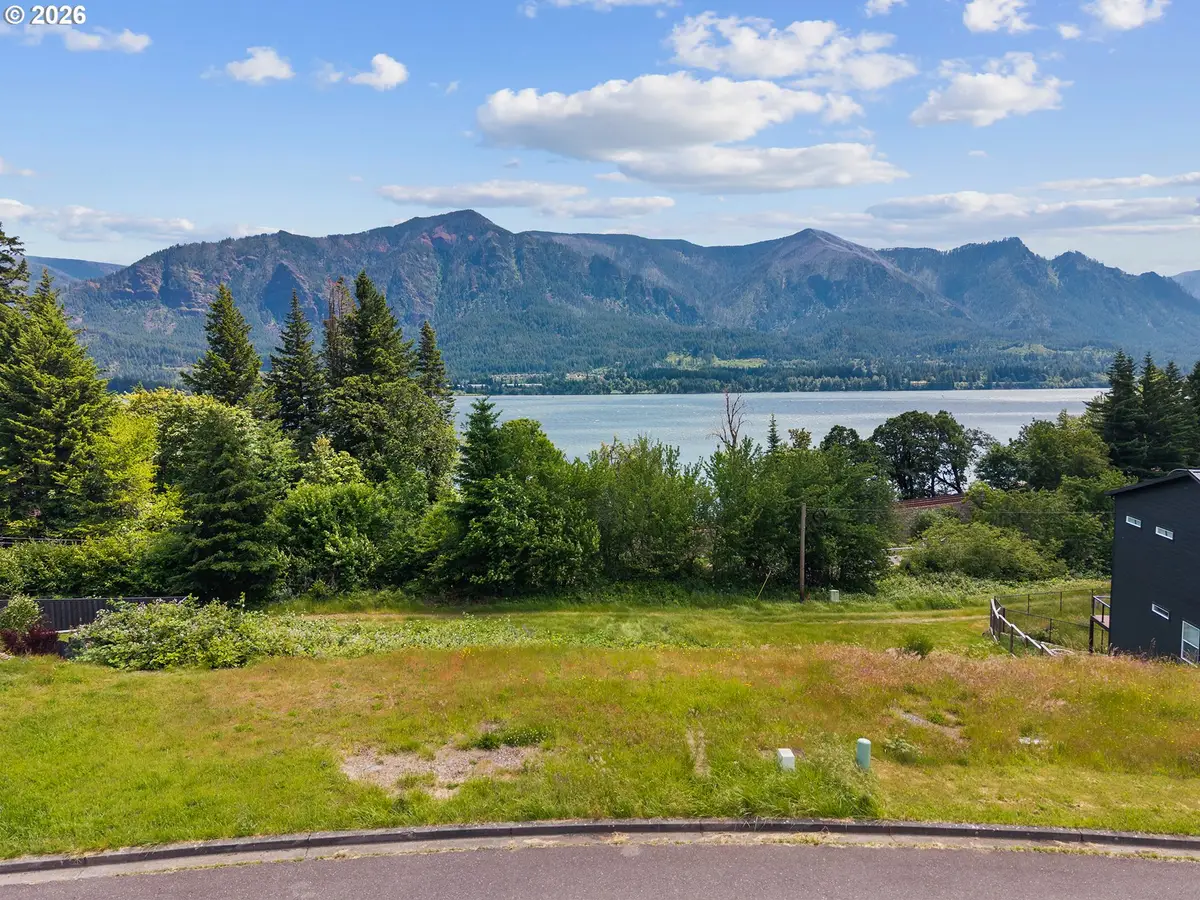 200 Lower Basso Cir, Stevenson, WA 98648 - #1