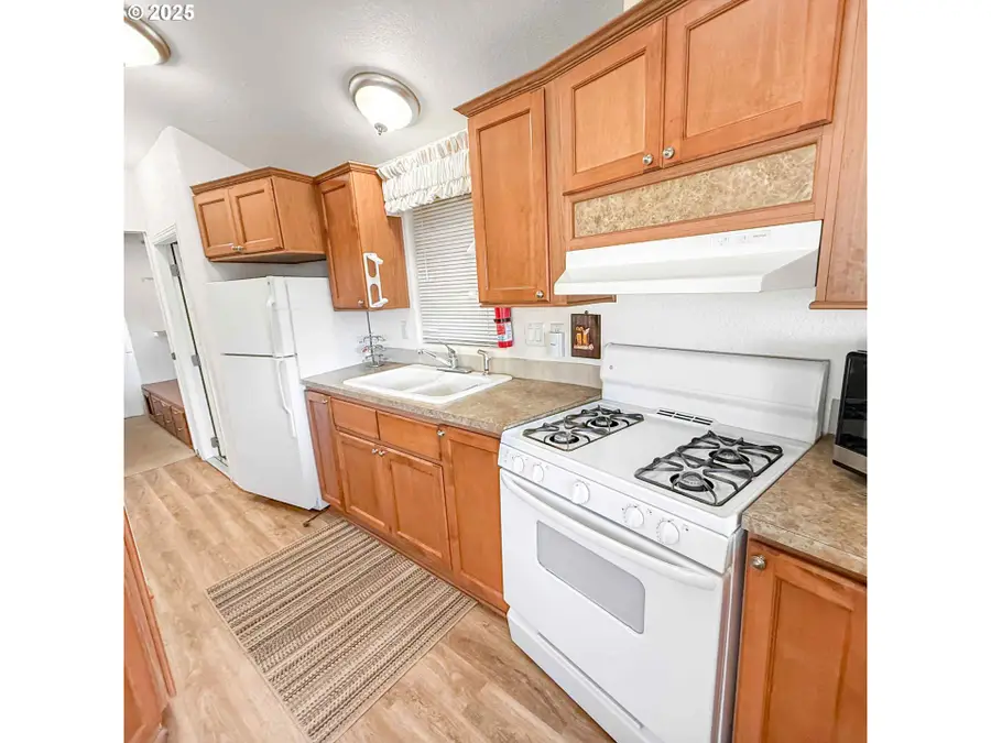 15061 Highway 101 #4, Brookings, OR 97415 - Image #3