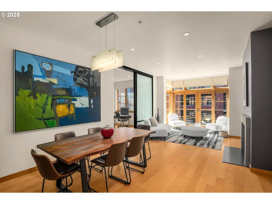 1130 NW 12th Ave #516, Portland, OR 97209 - Image #2