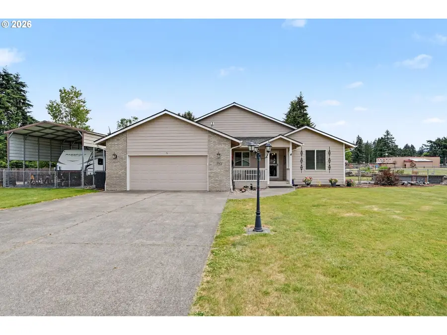 762 3rd St, Lyons, OR 97358 - #2