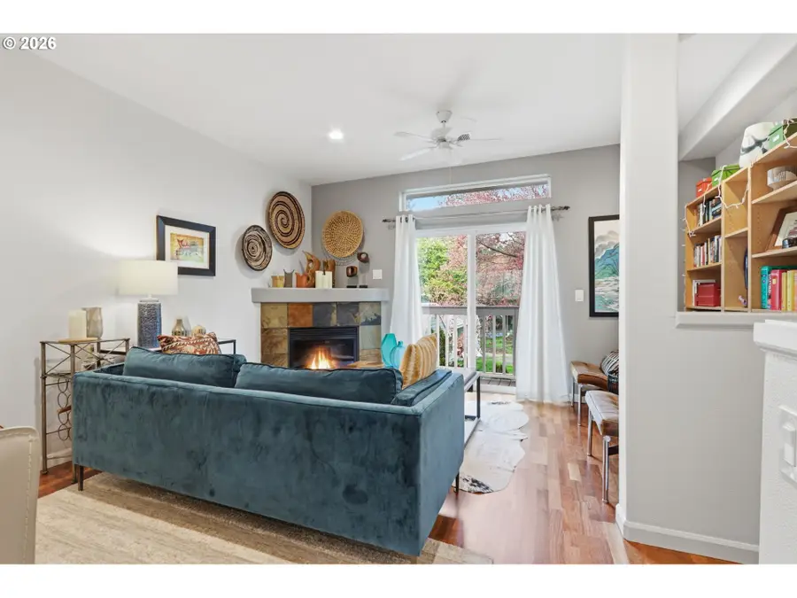 10308 SW Hollyridge Ln, Beaverton, OR 97005 - #3