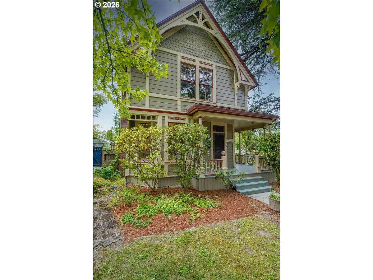 404 SW 6th St, Corvallis, OR 97333 - #1