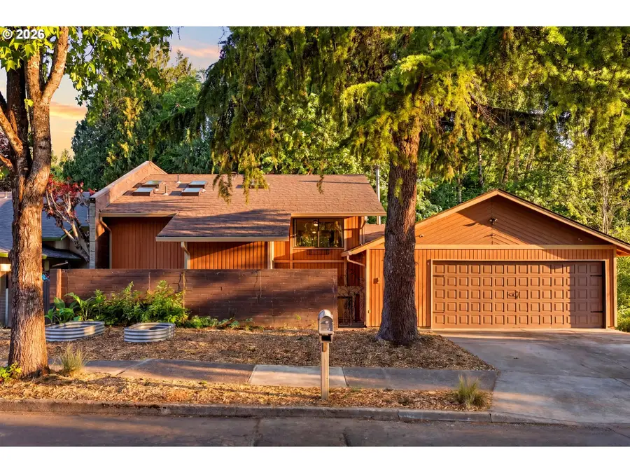 3595 SE 1st St, Gresham, OR 97080 - #3