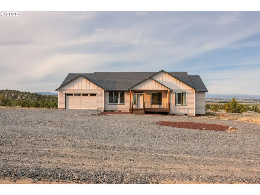 5101 SE Dixon Dr, Madras, OR 97741 - #2