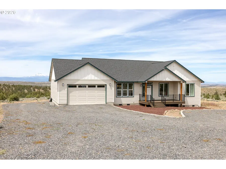 5101 SE Dixon Dr, Madras, OR 97741 - #3
