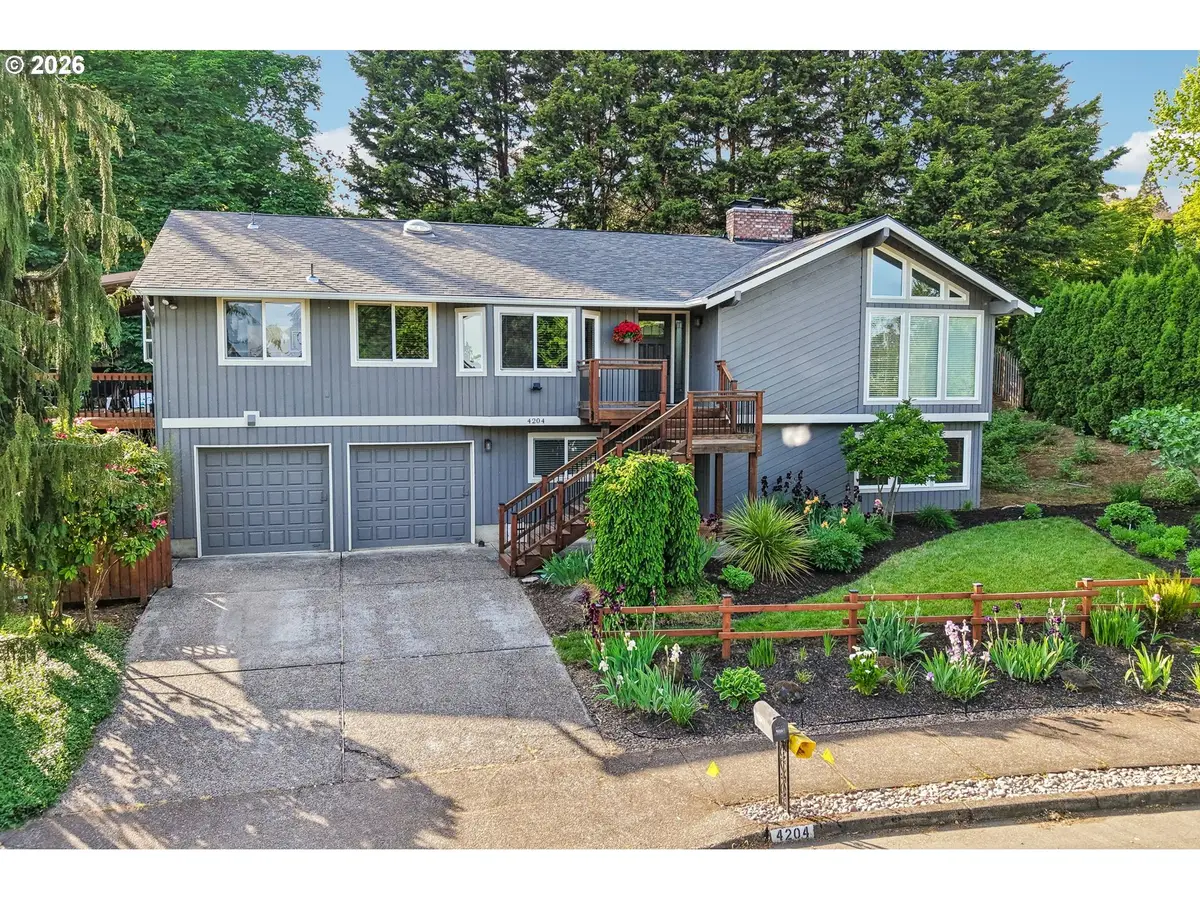 4204 Riverview Dr, West Linn, OR 97068 - #1