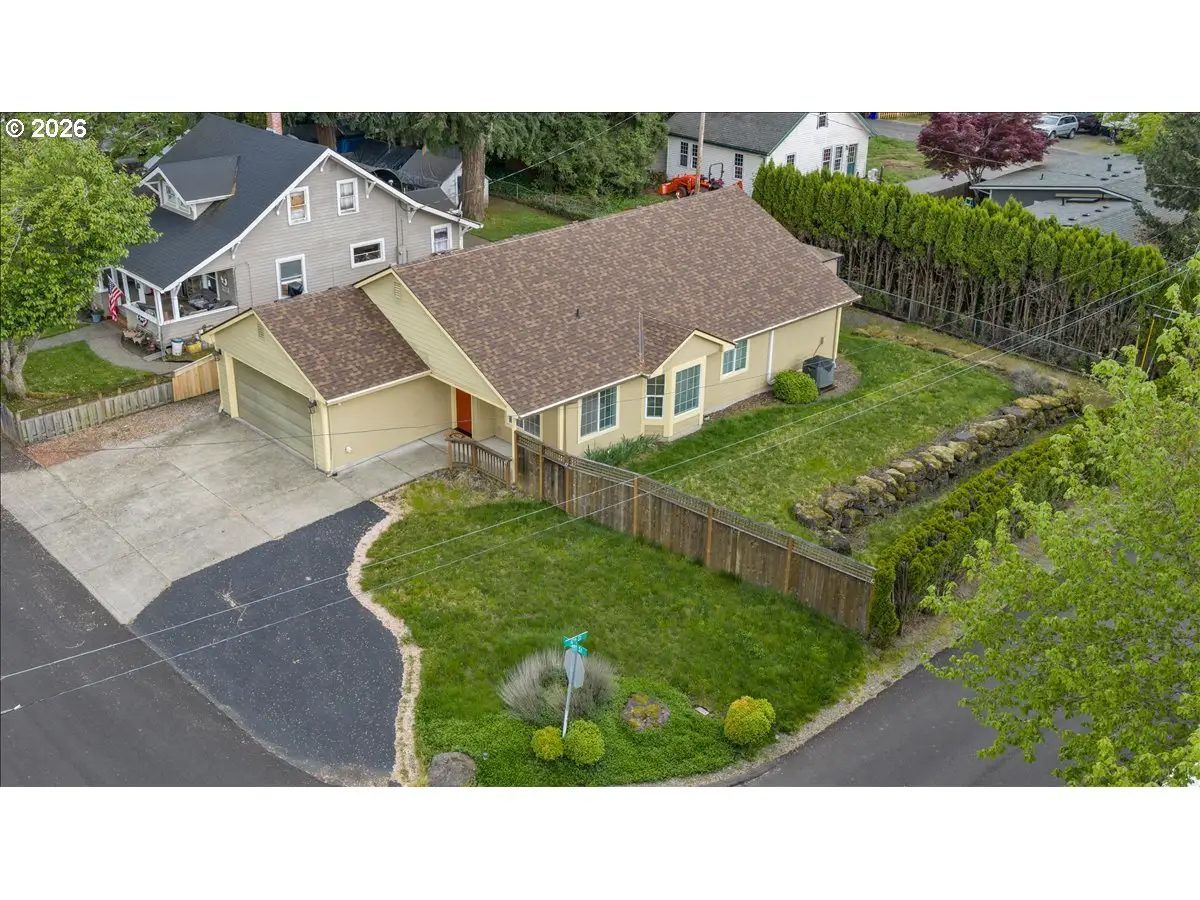 1123 Grant St, Oregon City, OR 97045 - #1