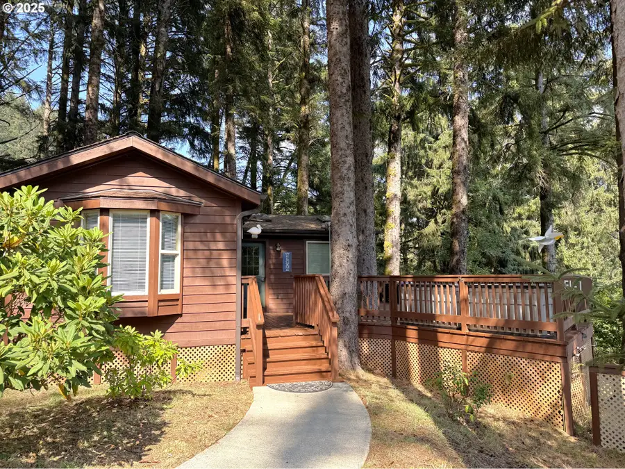 19921 Whaleshead Rd #EL1, Brookings, OR 97415 - Image #3