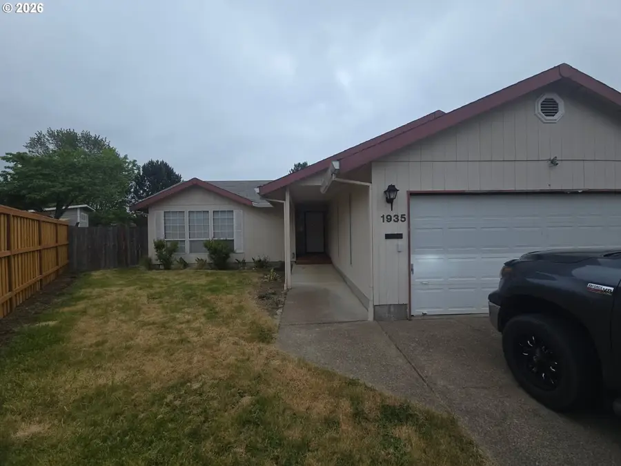 1935 SW Oleander Ct, McMinnville, OR 97128 - #2