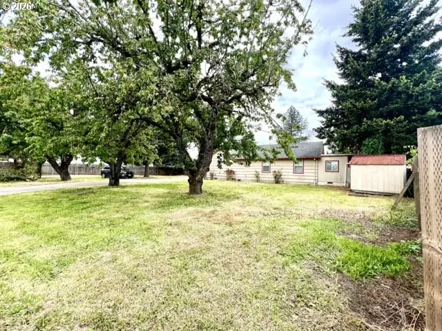 4240 SW 197th Ave, Beaverton, OR 97078 - #3