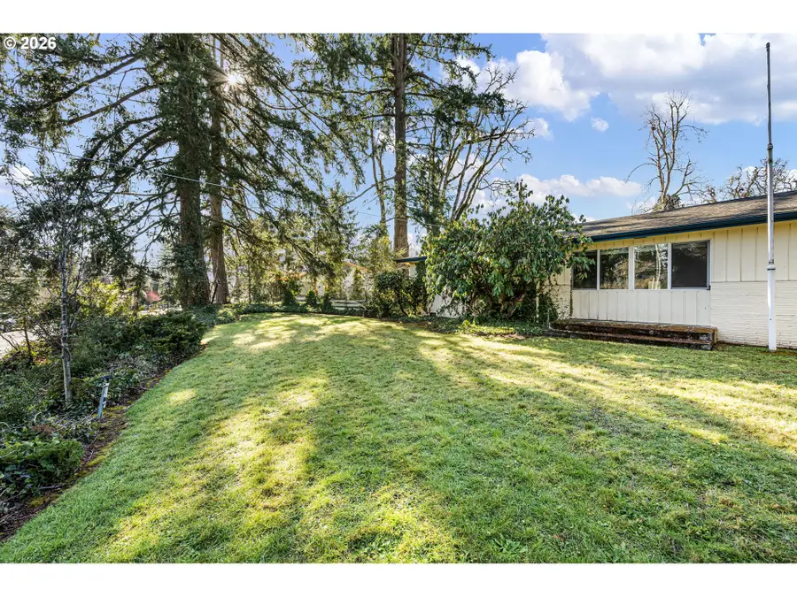 731 S River Rd, Cottage Grove, OR 97424 - Image #3